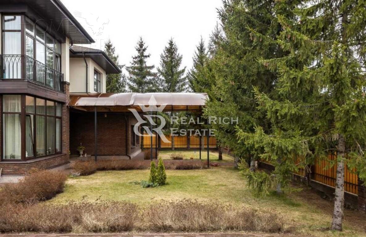 2-этажный коттедж 866 м² с отделкой