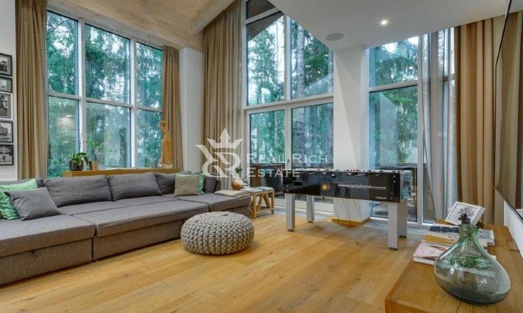 2-этажный коттедж 450 м² с отделкой