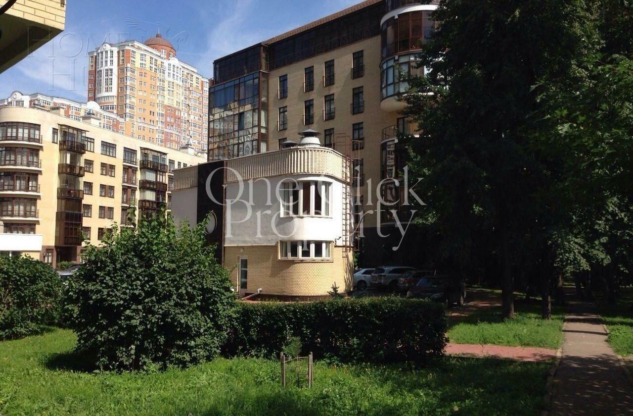 2-УРОВНЕВАЯ КВАРТИРА С ОТДЕЛКОЙ 324 М² НА 1 ЭТАЖЕ