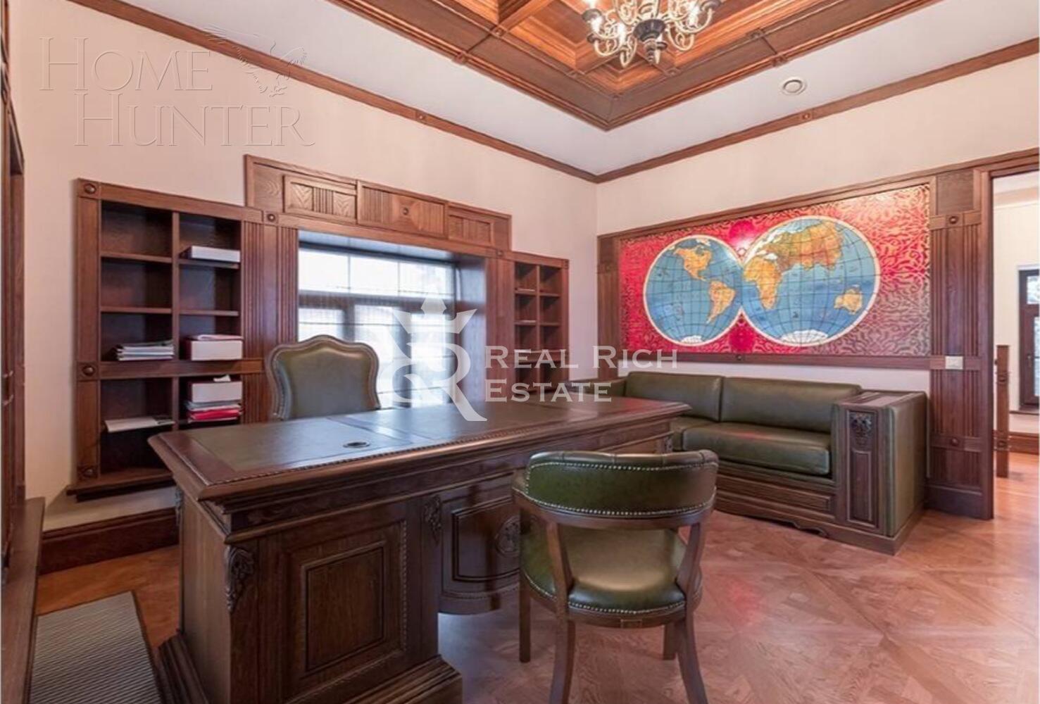 3-этажный коттедж 450 м² с отделкой