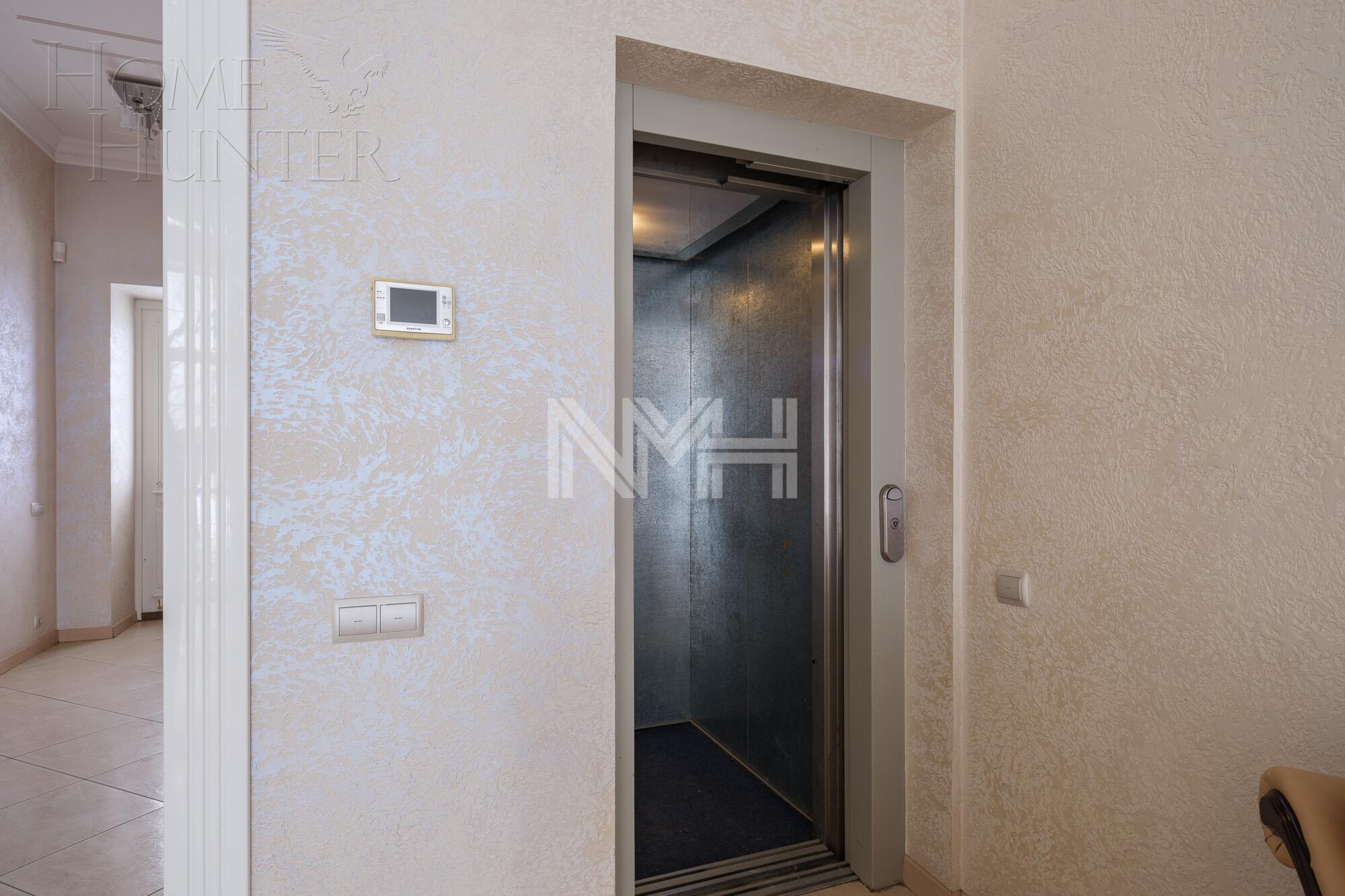 2-этажный коттедж 797 м² с отделкой