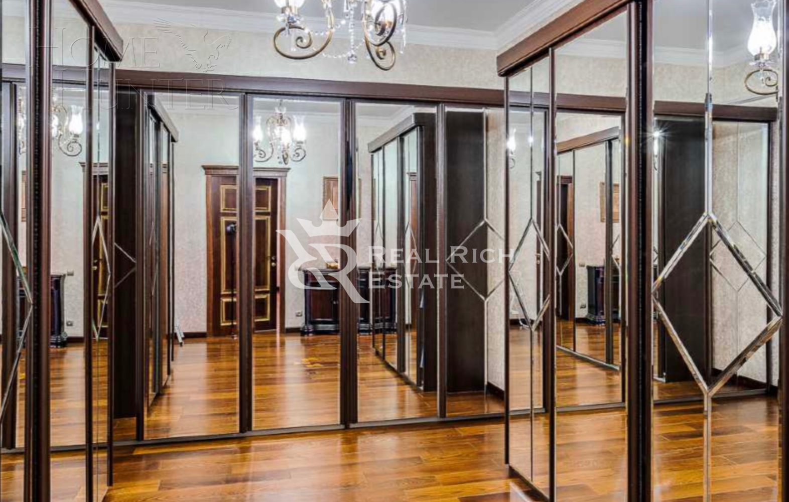 2-этажный коттедж 800 м² с отделкой