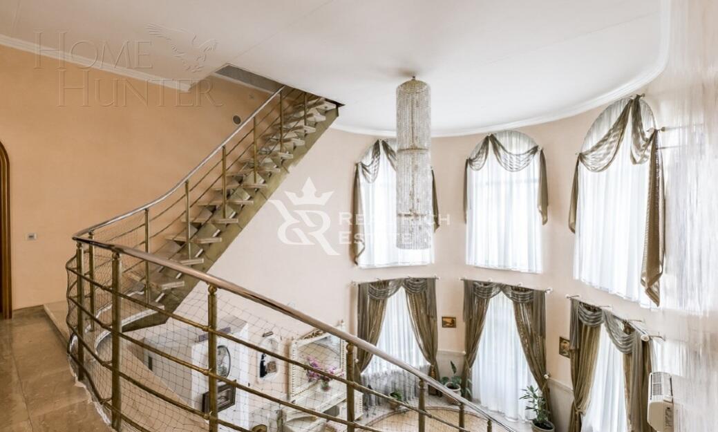 2-этажный коттедж 730 м² с отделкой