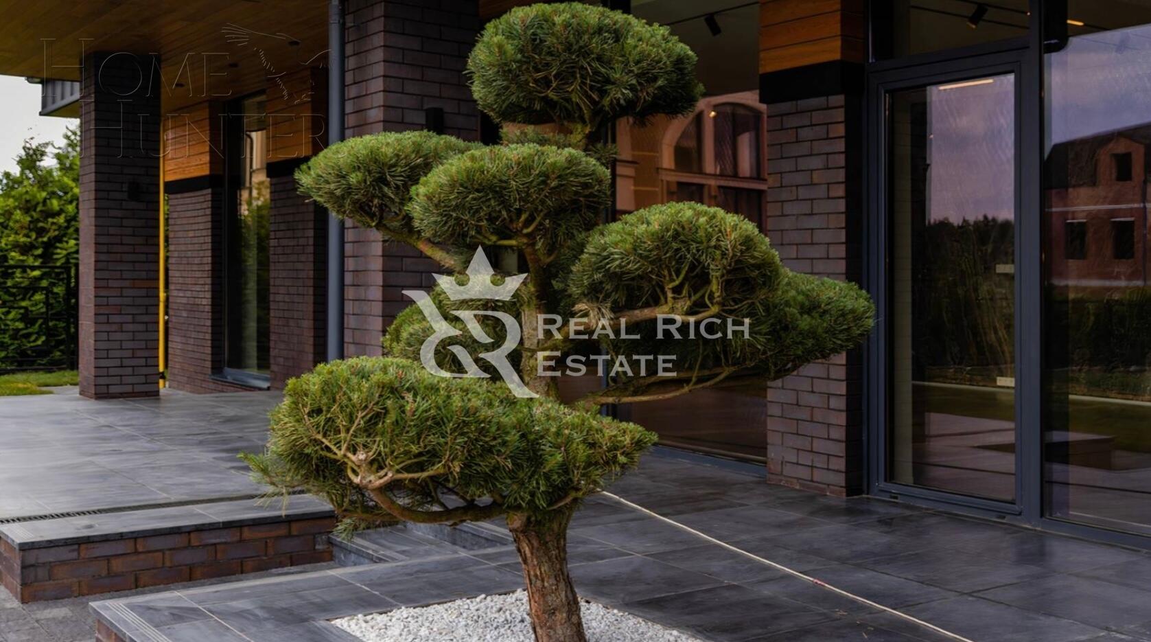 2-этажный коттедж 550 м² с отделкой