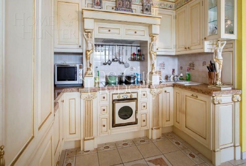 10-КОМН. КВАРТИРА С ОТДЕЛКОЙ 560 М² НА 4 ЭТАЖЕ