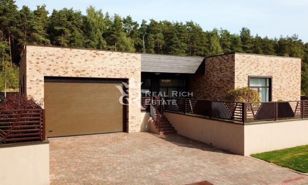 1-этажный коттедж 328 м² с отделкой