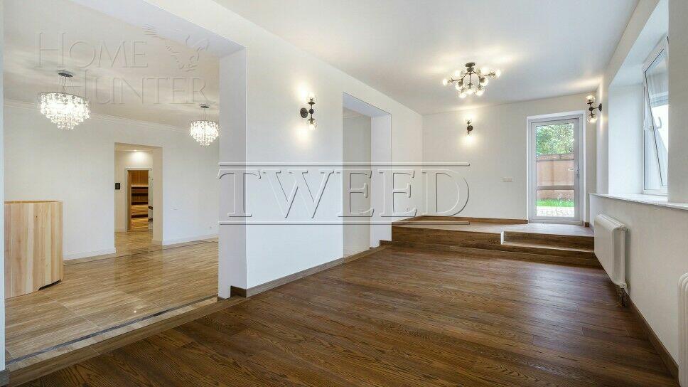 2-этажный коттедж 400 м² с отделкой