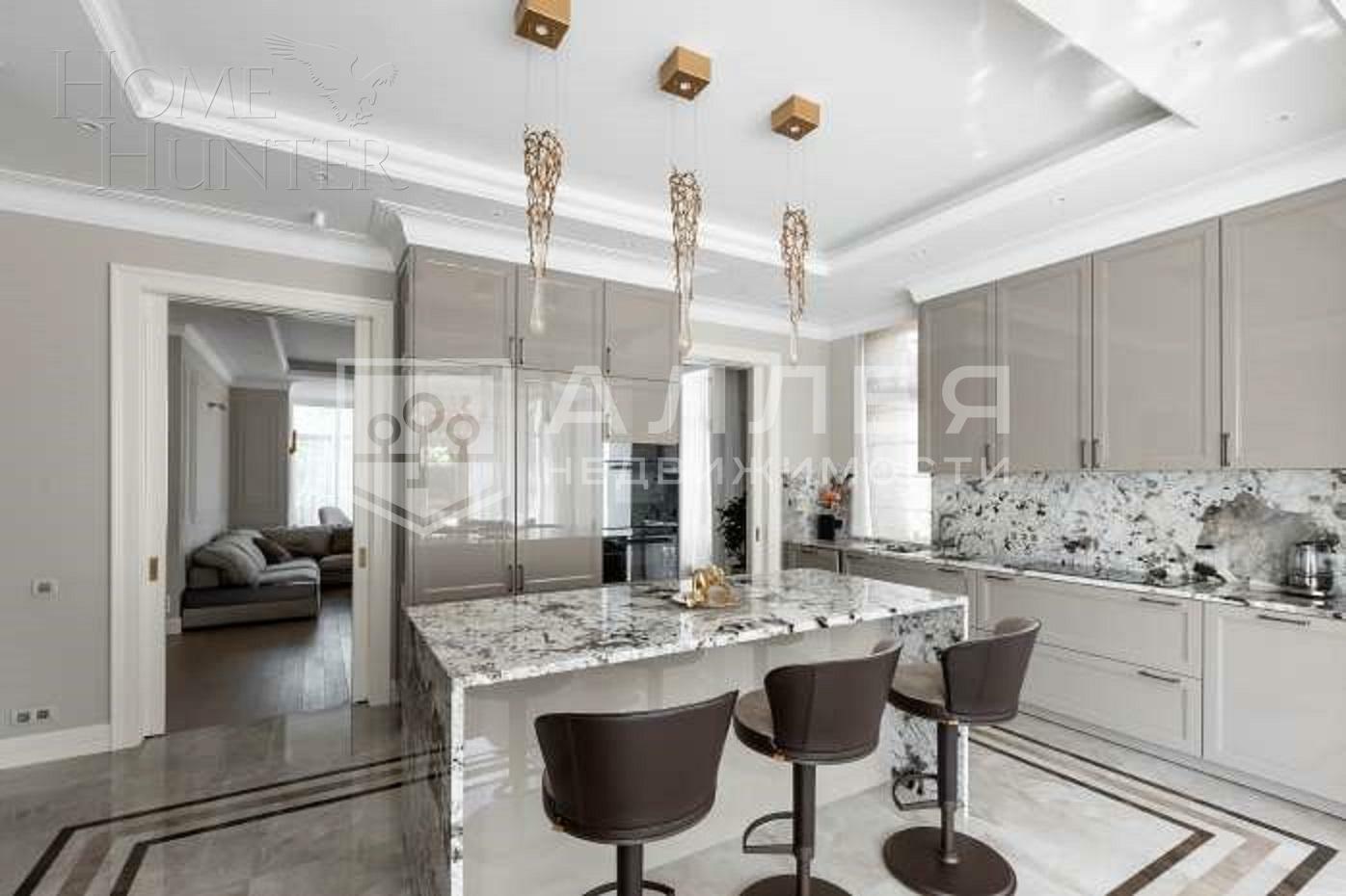 2-этажный коттедж 500 м² с отделкой