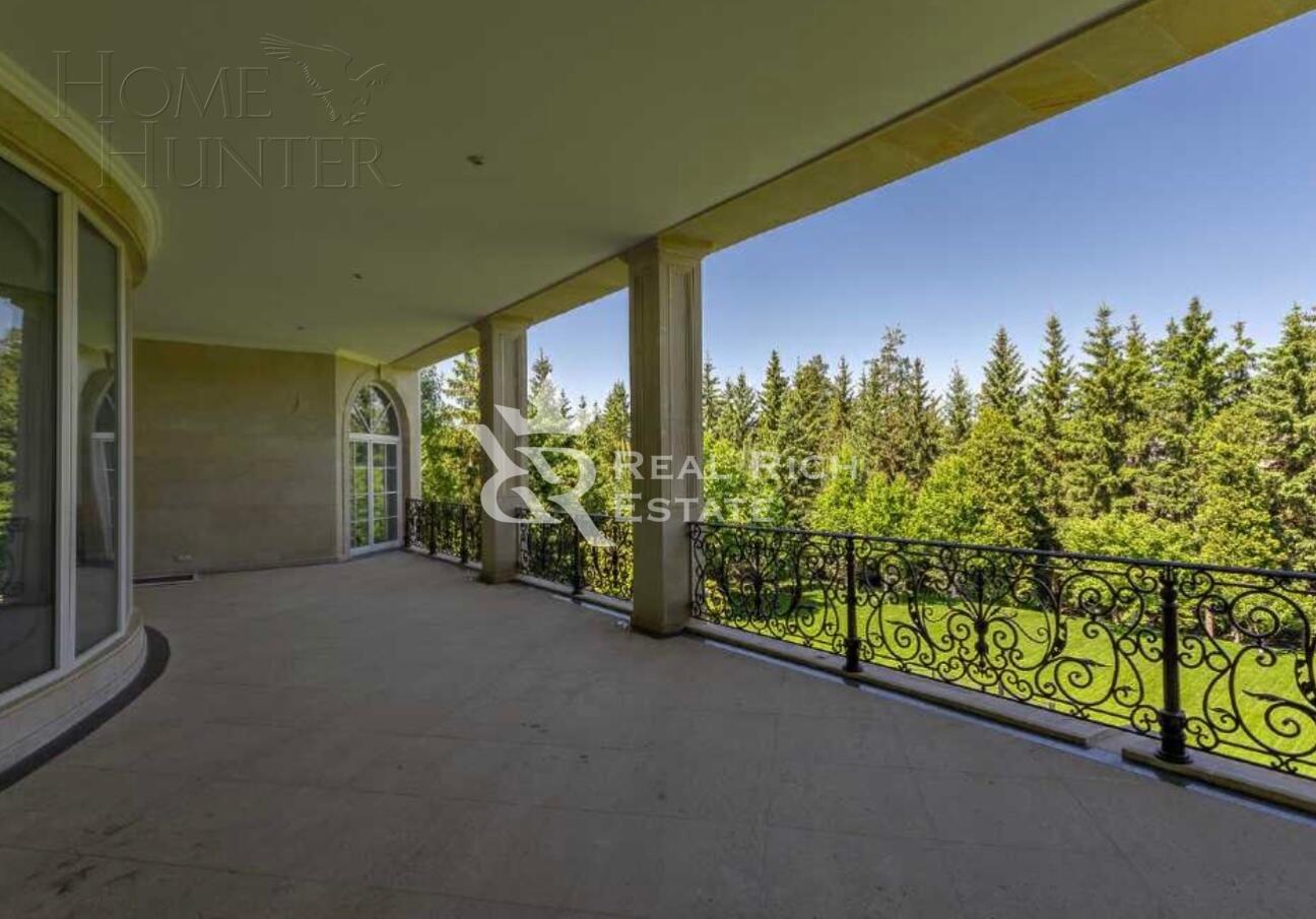 2-этажный коттедж 1 800 м² с отделкой