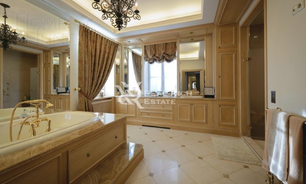 2-этажный коттедж 700 м² с отделкой