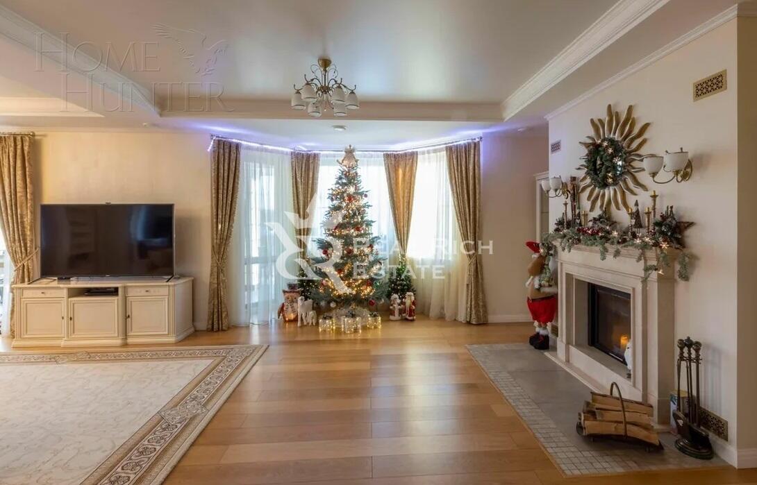 3-этажный коттедж 700 м² с отделкой