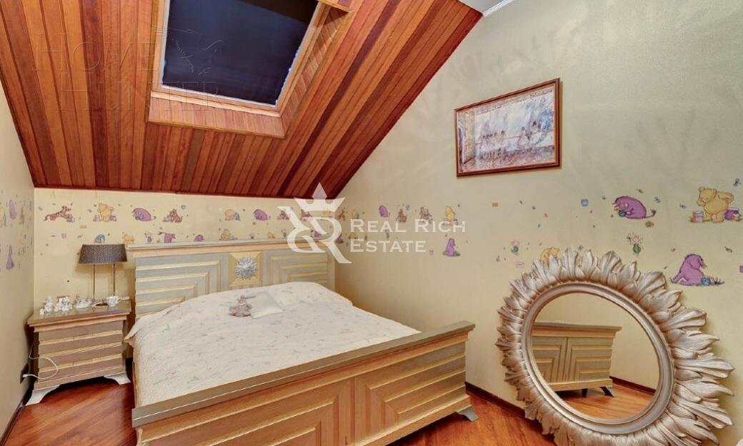 2-этажный коттедж 1 080 м² с отделкой