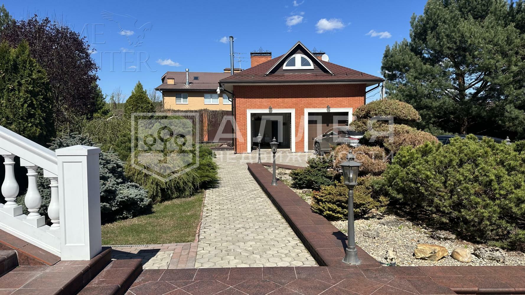 2-этажный коттедж 550 м² с отделкой