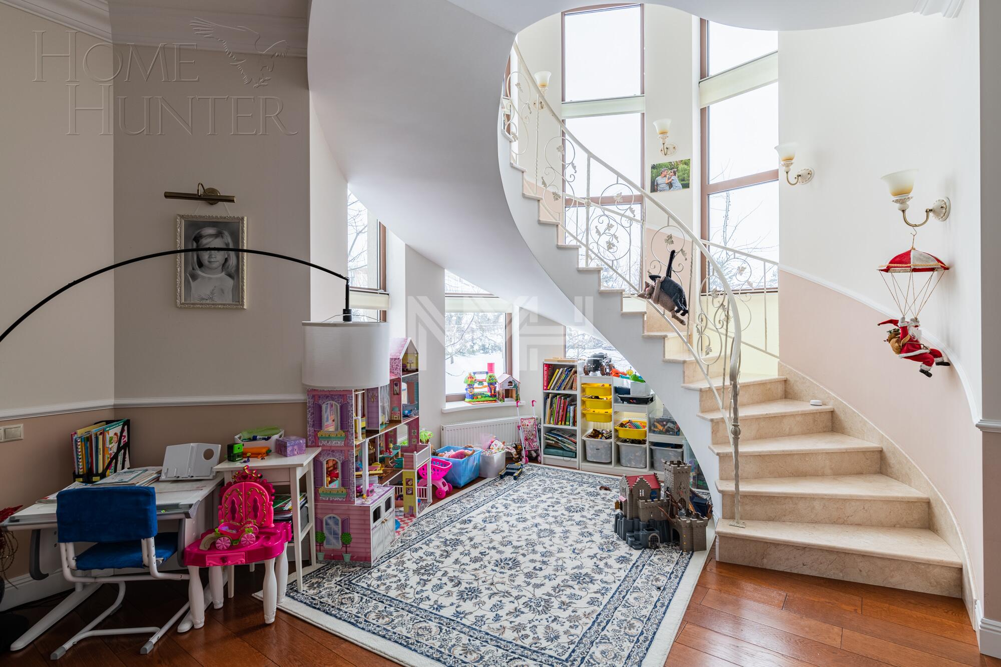 2-этажный коттедж 310 м² с отделкой