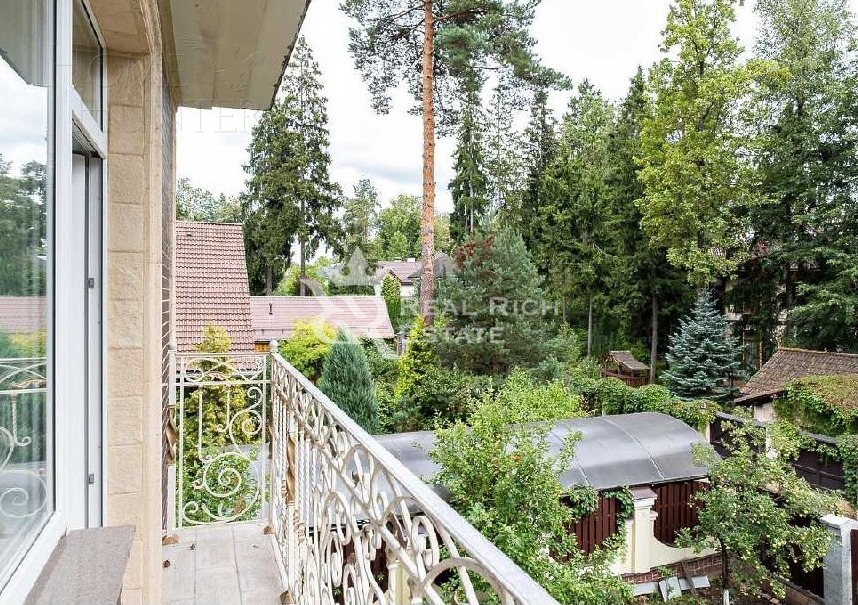 2-этажный коттедж 1 065 м² с отделкой