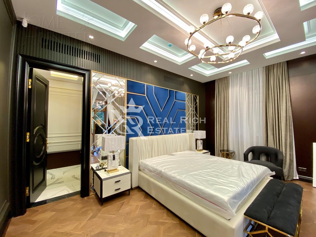 3-этажный коттедж 697 м² с отделкой