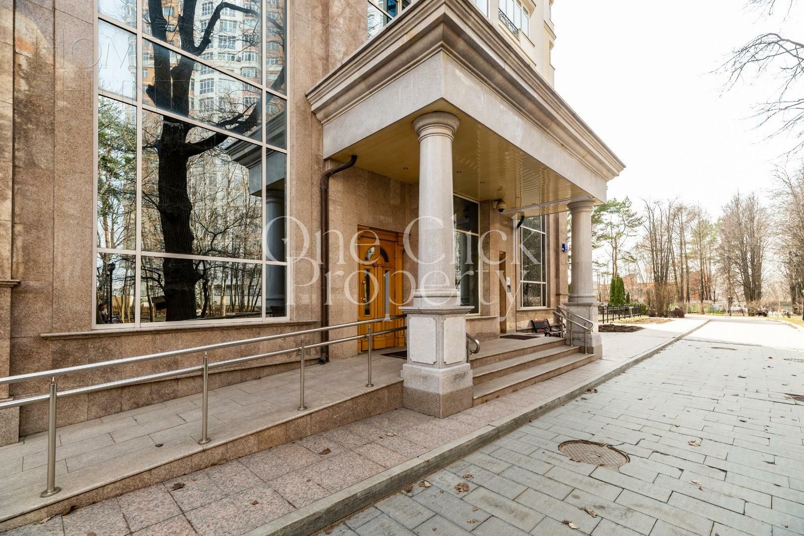 5-КОМН. КВАРТИРА БЕЗ ОТДЕЛКИ 270 М² НА 7 ЭТАЖЕ