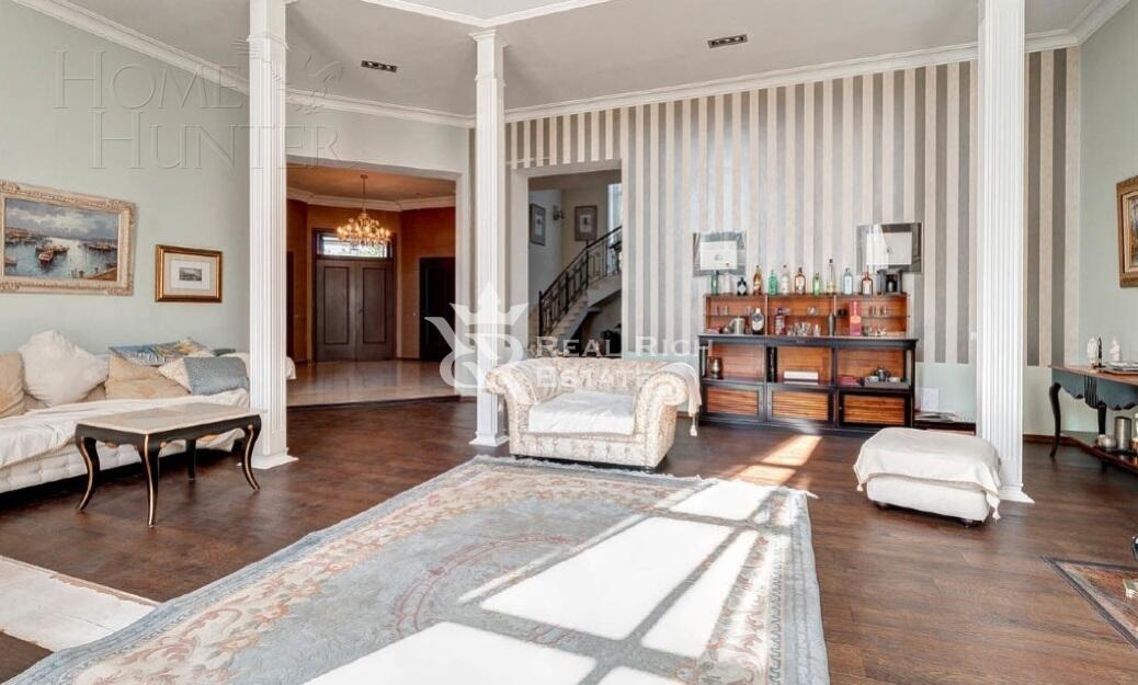 2-этажный коттедж 650 м² с отделкой