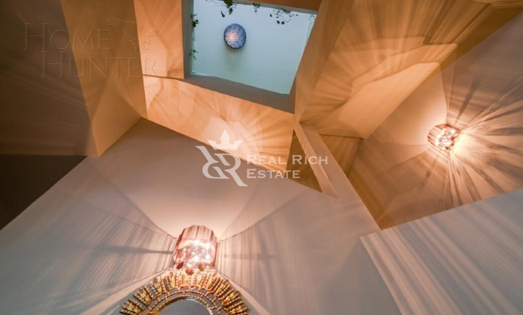 3-этажный коттедж 860 м² с отделкой