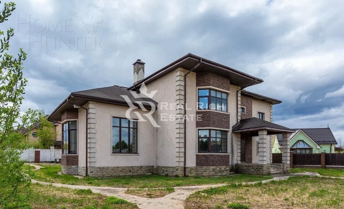 2-этажный коттедж 450 м² без отделки