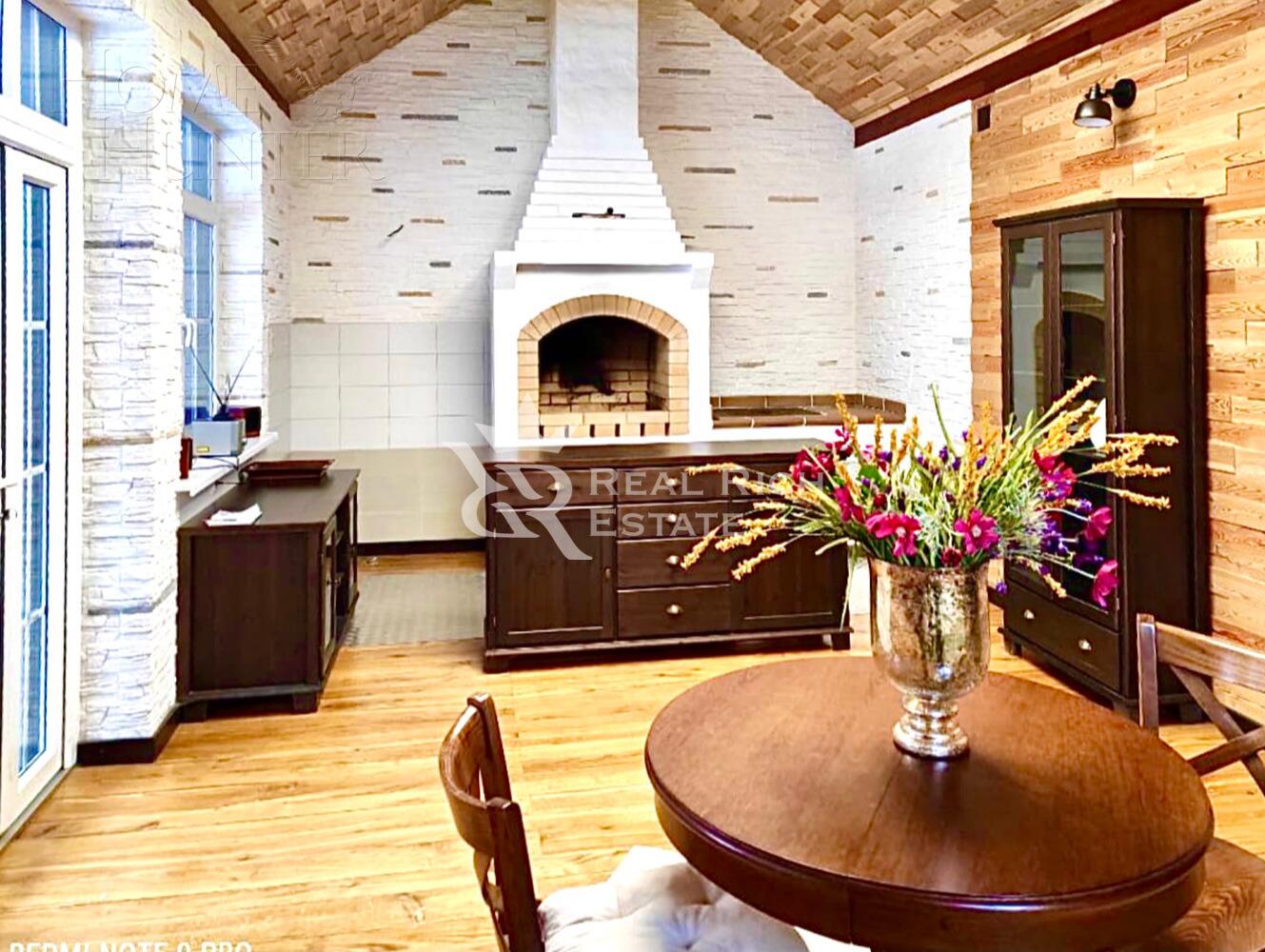 2-этажный коттедж 530 м² без отделки