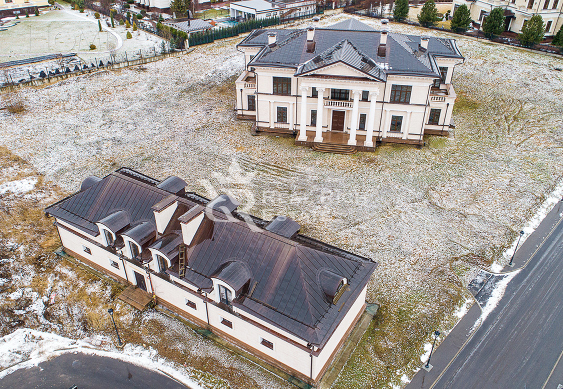 2-этажный коттедж 1 726 м² без отделки