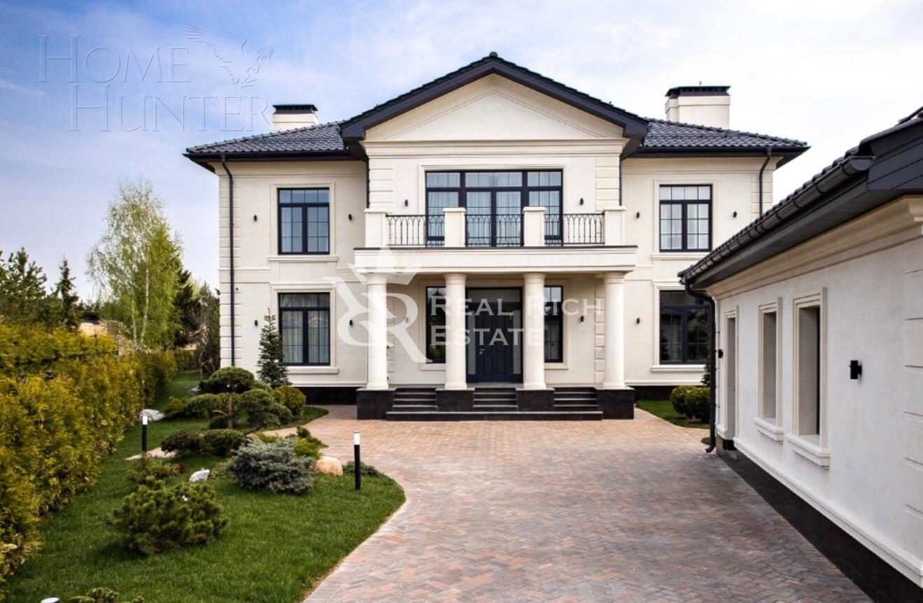 2-этажный коттедж 420 м² с отделкой