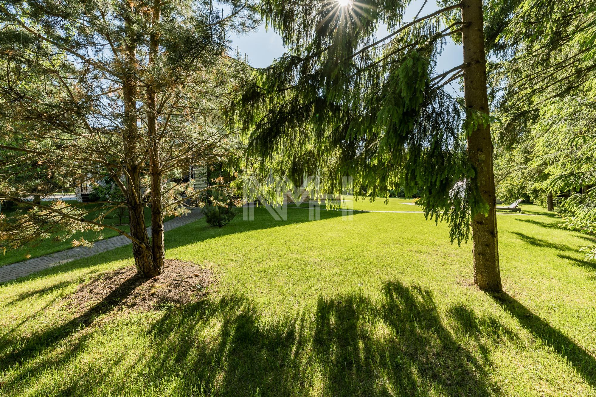 2-этажный коттедж 310 м² с отделкой