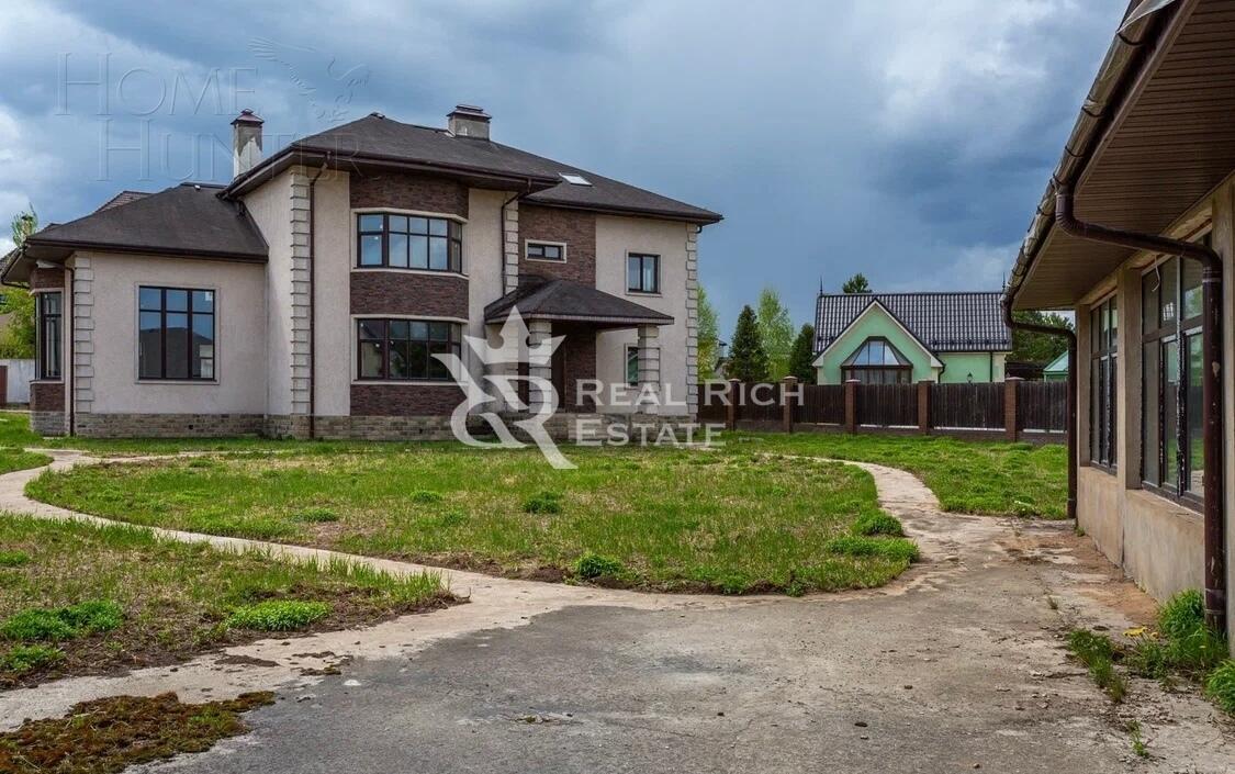 2-этажный коттедж 450 м² без отделки