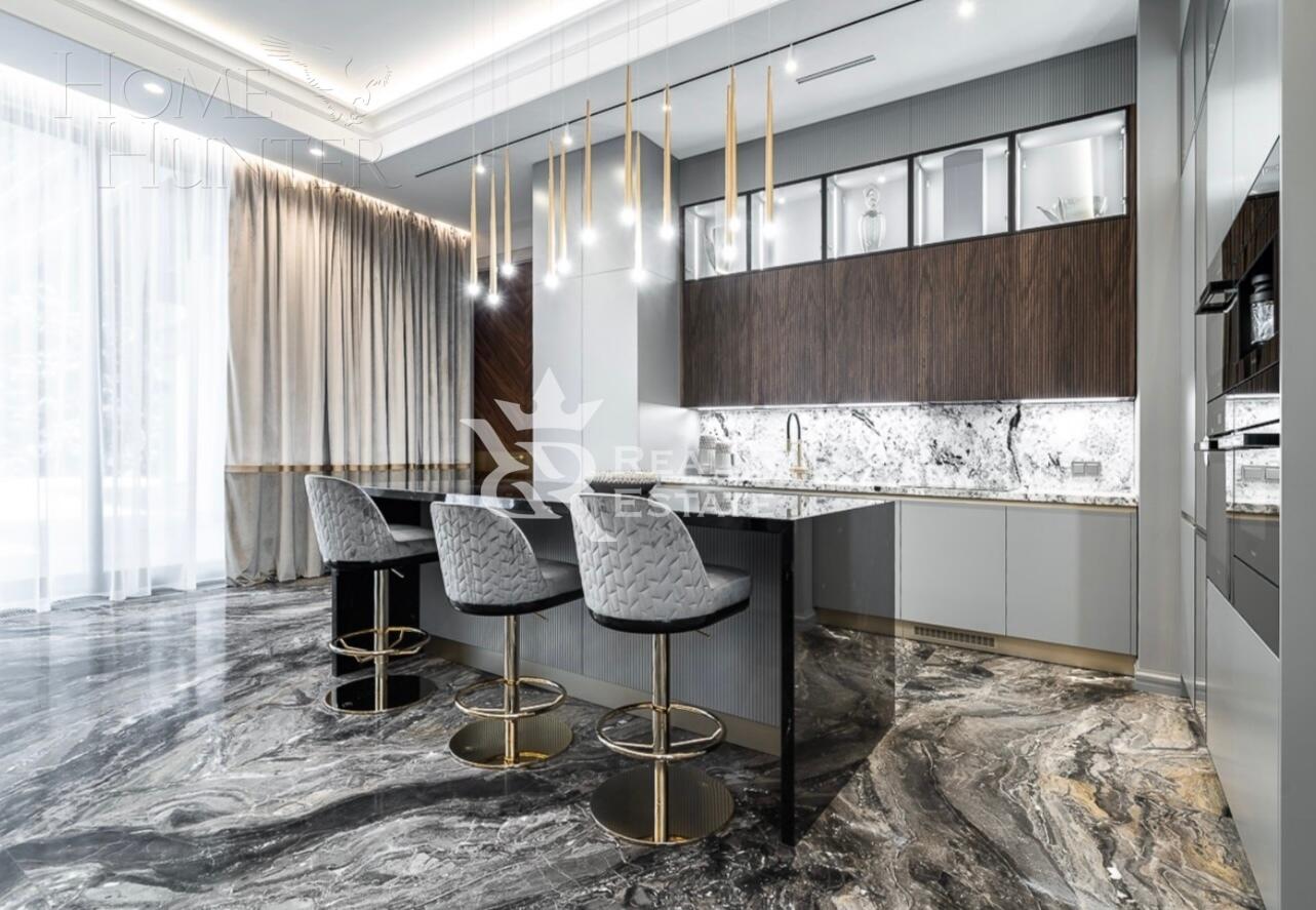 2-этажный коттедж 1 400 м² без отделки