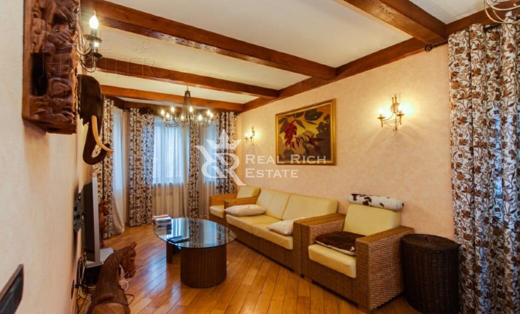 2-этажный коттедж 500 м² с отделкой