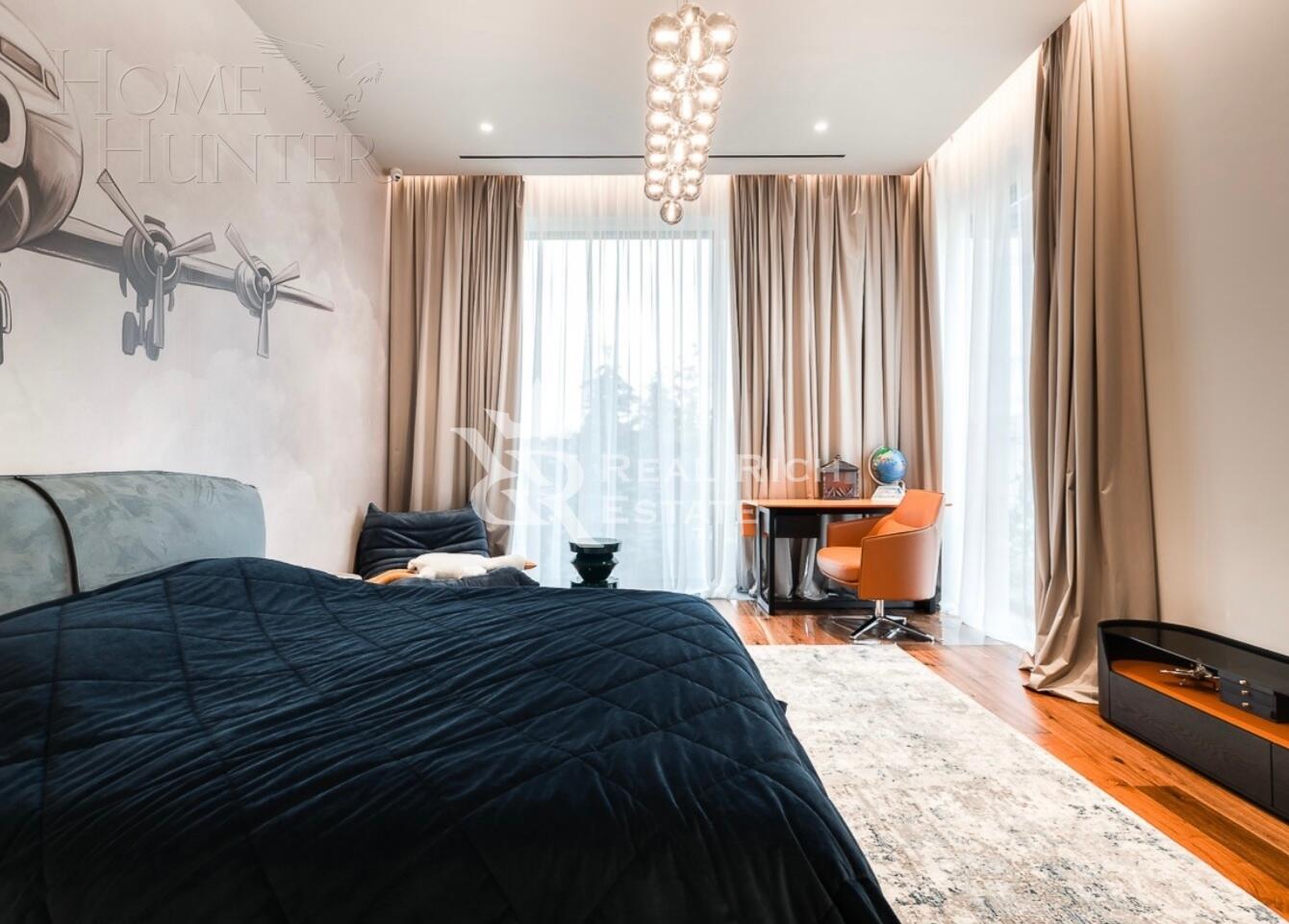 3-этажный коттедж 1 200 м² с отделкой