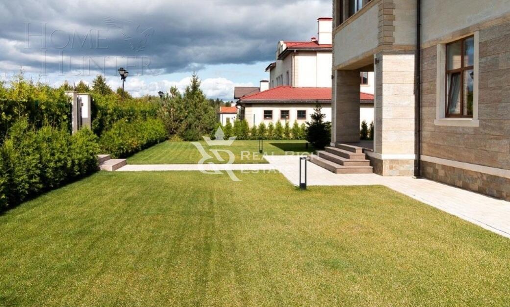 2-этажный коттедж 438 м² с отделкой