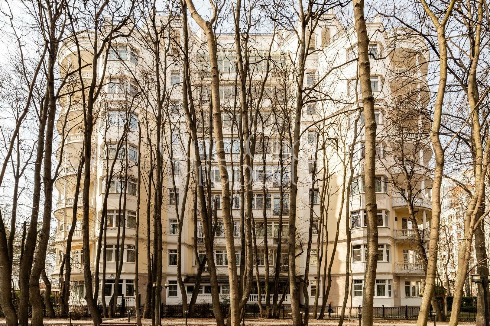 5-КОМН. КВАРТИРА БЕЗ ОТДЕЛКИ 270 М² НА 7 ЭТАЖЕ