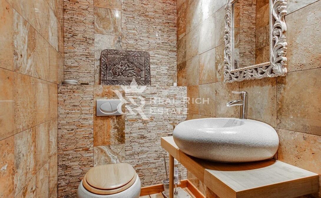 2-этажный коттедж 763 м² с отделкой