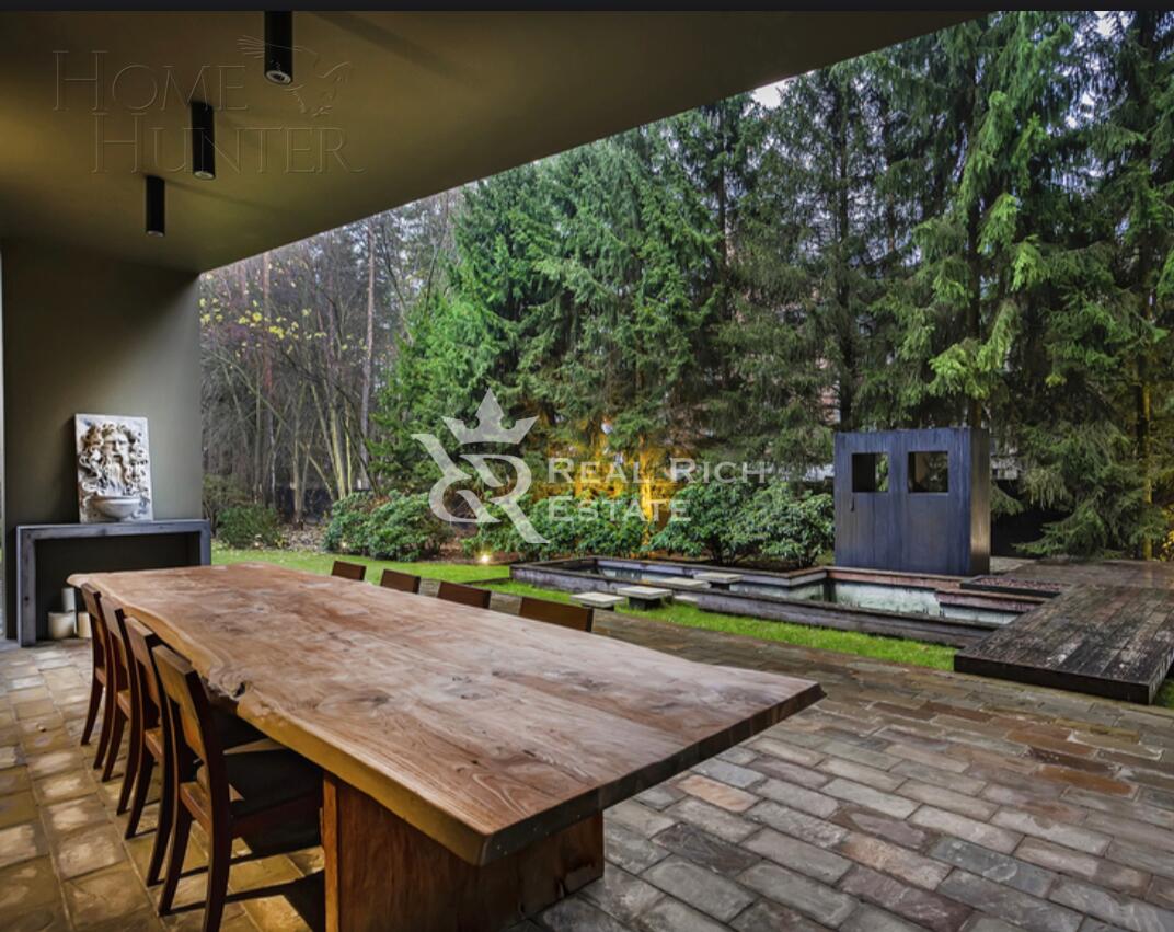 2-этажный коттедж 1 200 м² с отделкой