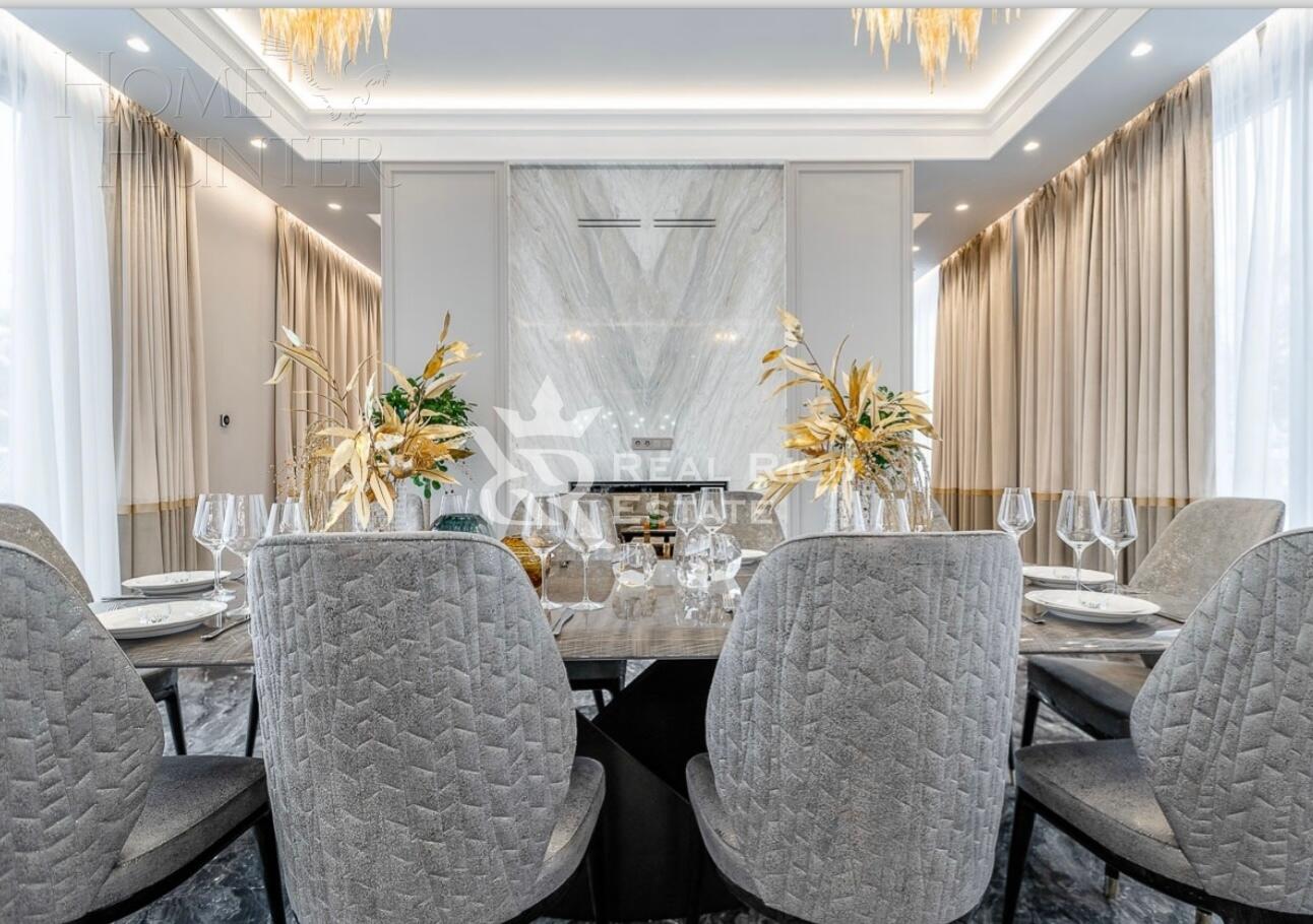 2-этажный коттедж 1 400 м² без отделки