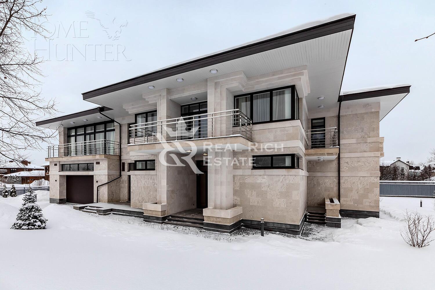 2-этажный коттедж 1 017.21 м² с отделкой