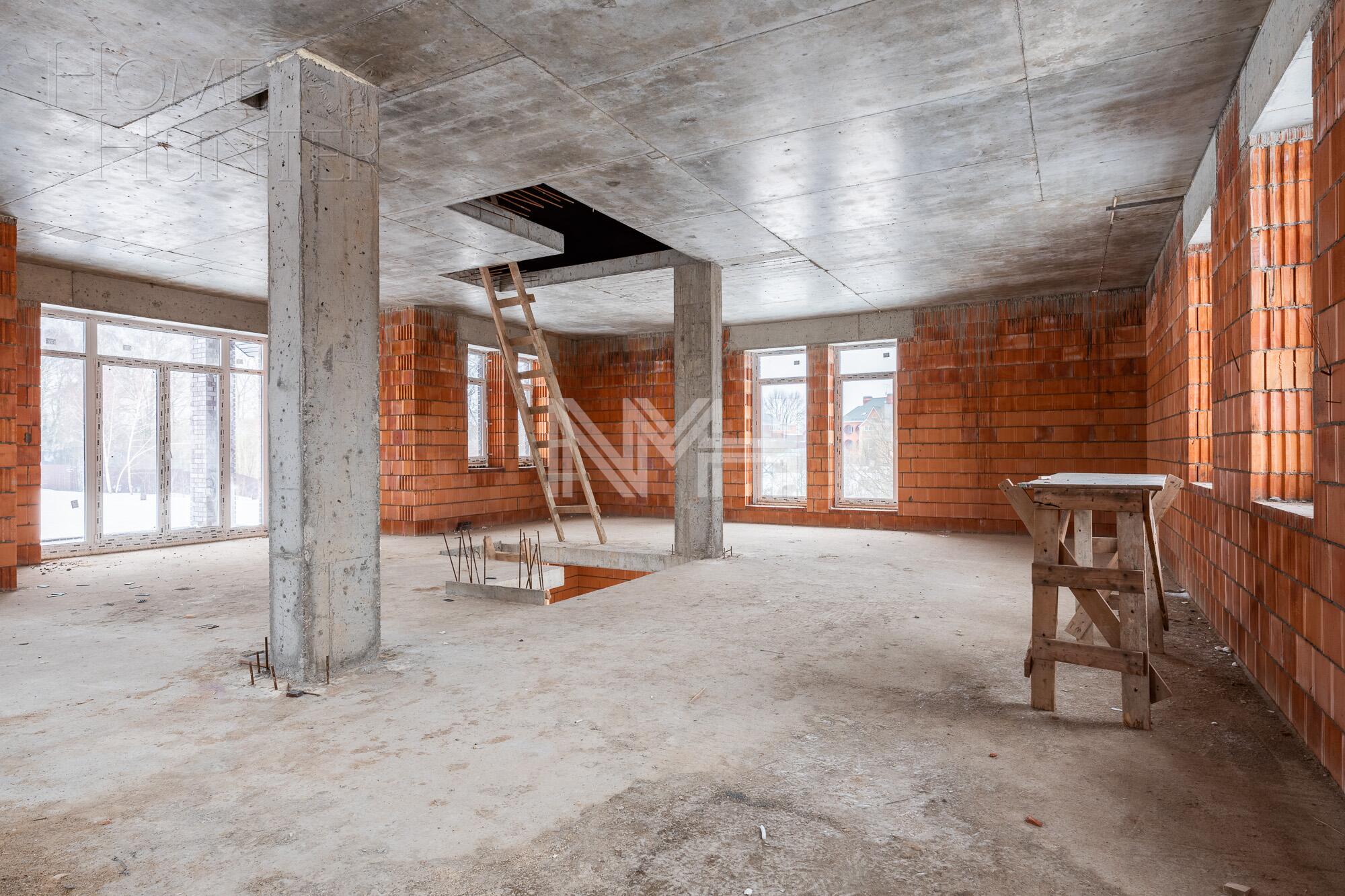 2-этажный коттедж 495 м² без отделки