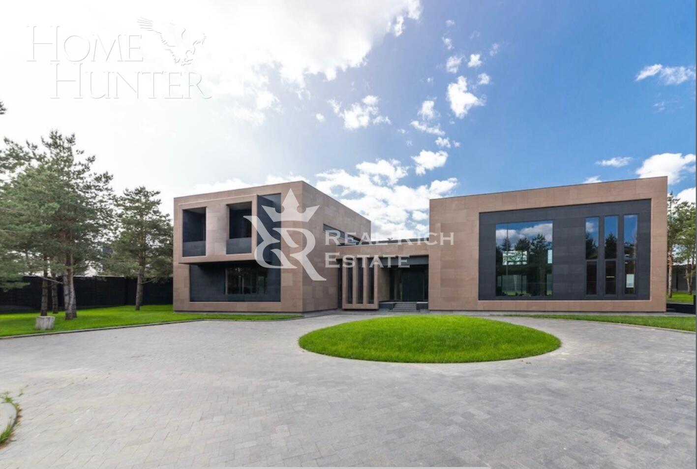 2-этажный коттедж 2 027.4 м² без отделки