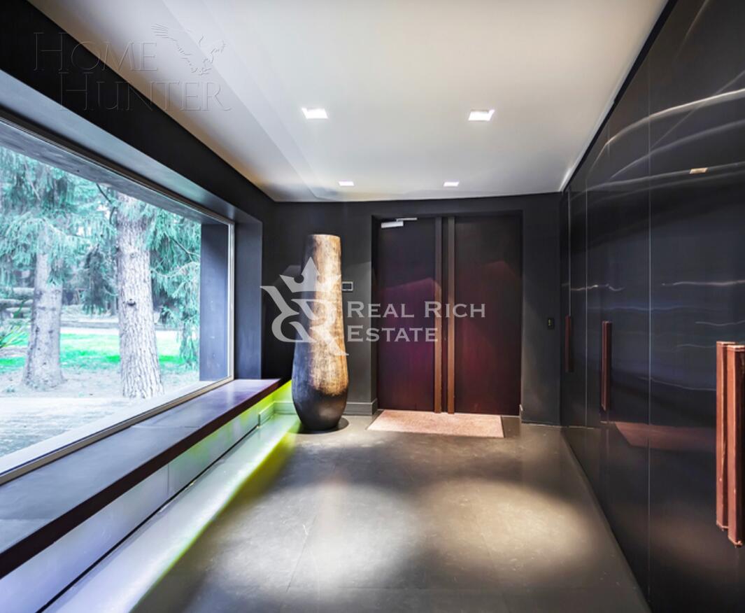 2-этажный коттедж 1 200 м² с отделкой