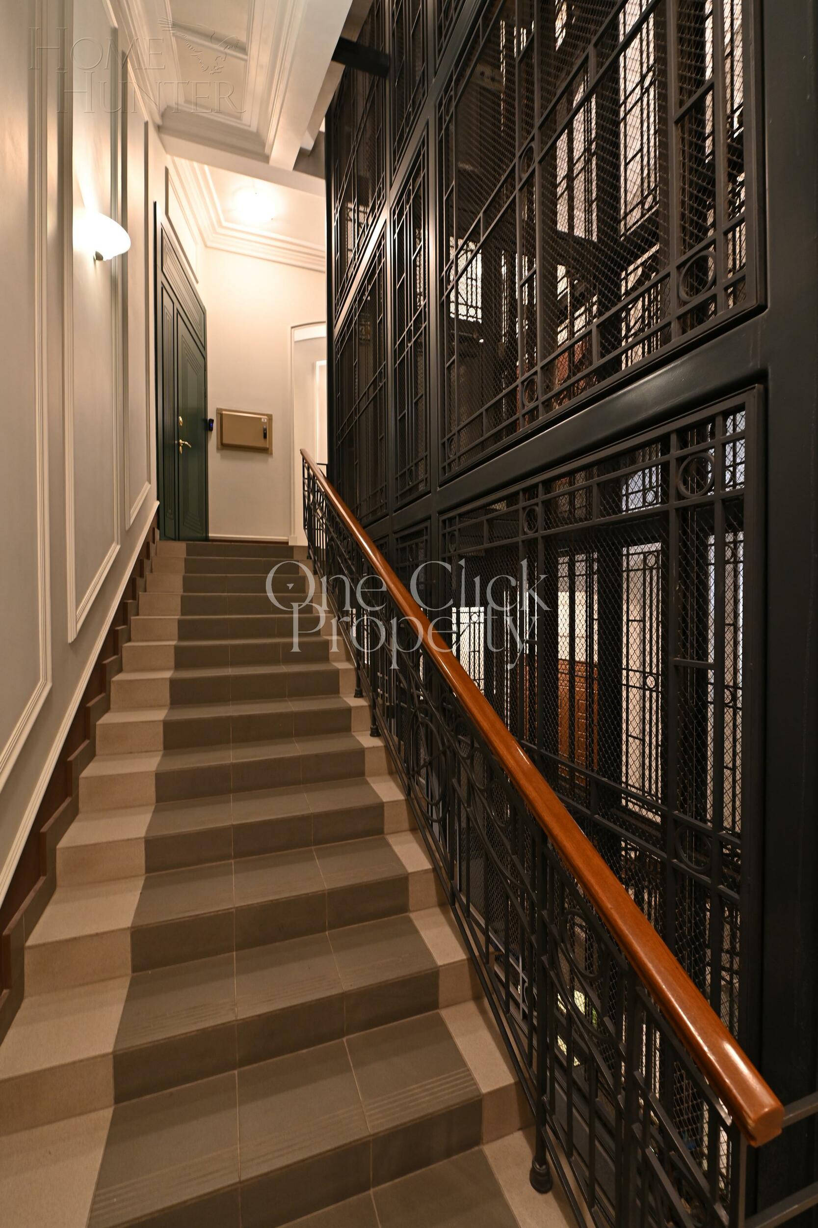 3-КОМН. КВАРТИРА С ОТДЕЛКОЙ 161.6 М² НА 2 ЭТАЖЕ