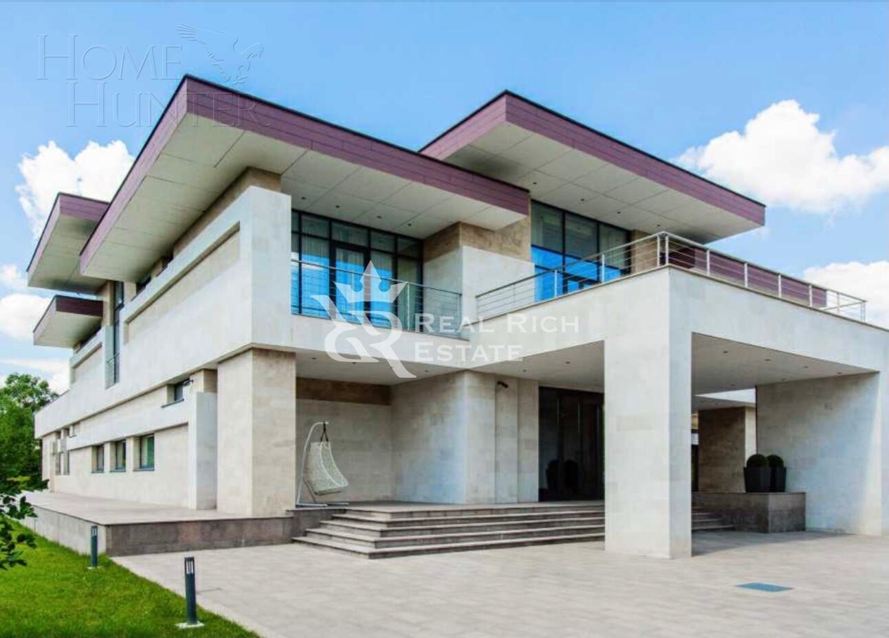 2-этажный коттедж 1 508 м² с отделкой