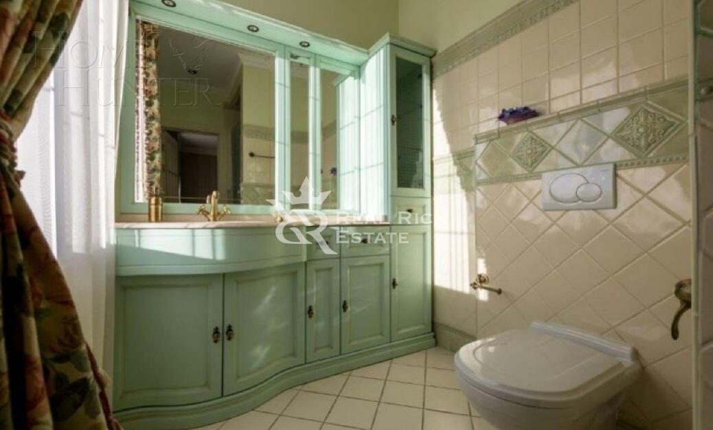 2-этажный коттедж 650 м² с отделкой