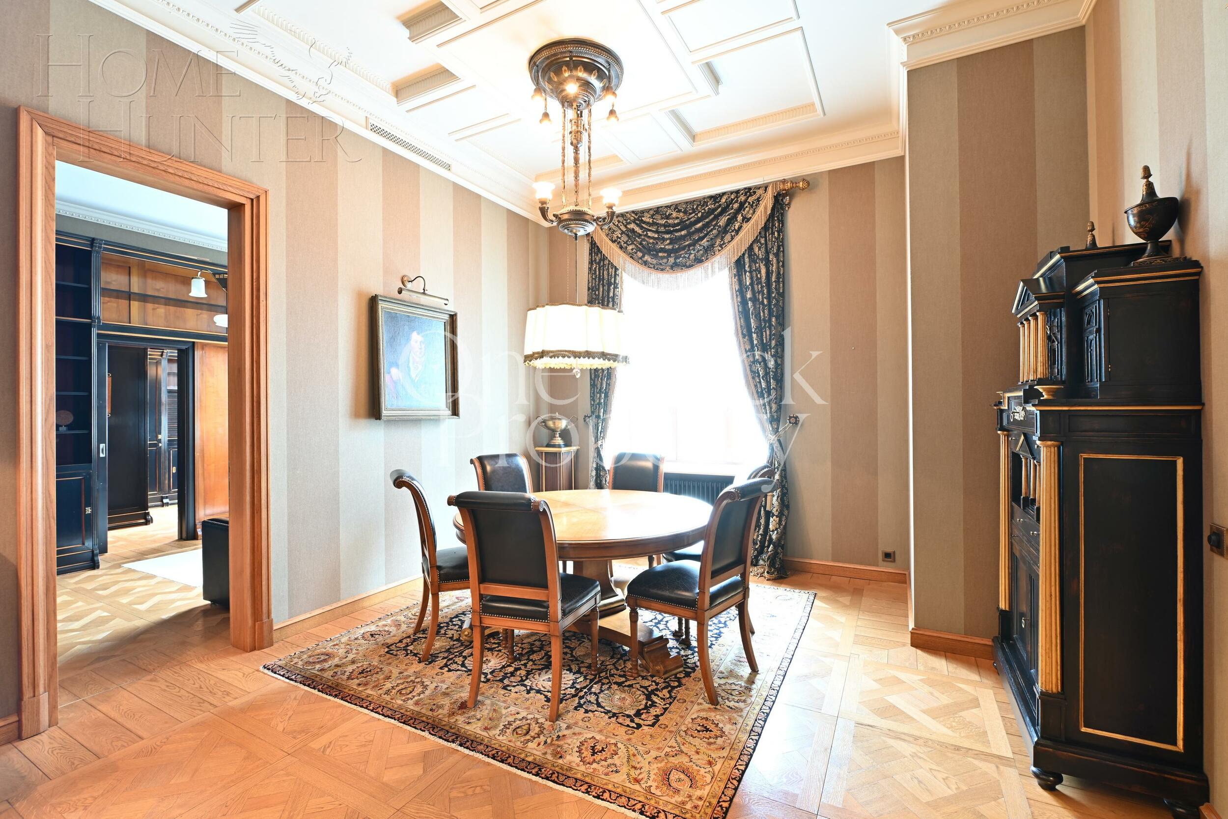3-КОМН. КВАРТИРА С ОТДЕЛКОЙ 161.6 М² НА 2 ЭТАЖЕ