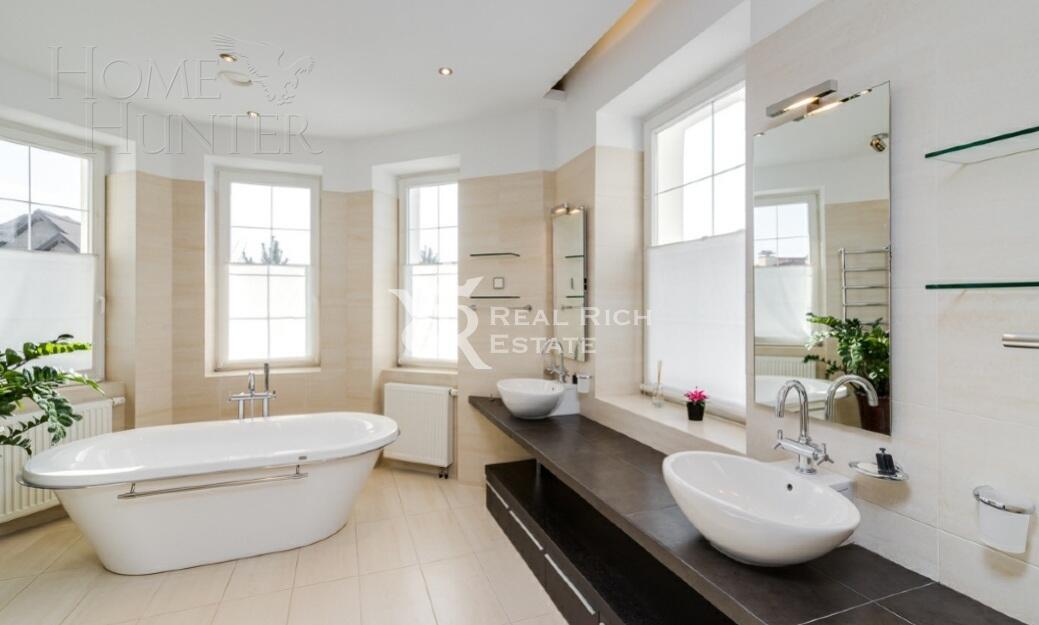 2-этажный коттедж 500 м² с отделкой