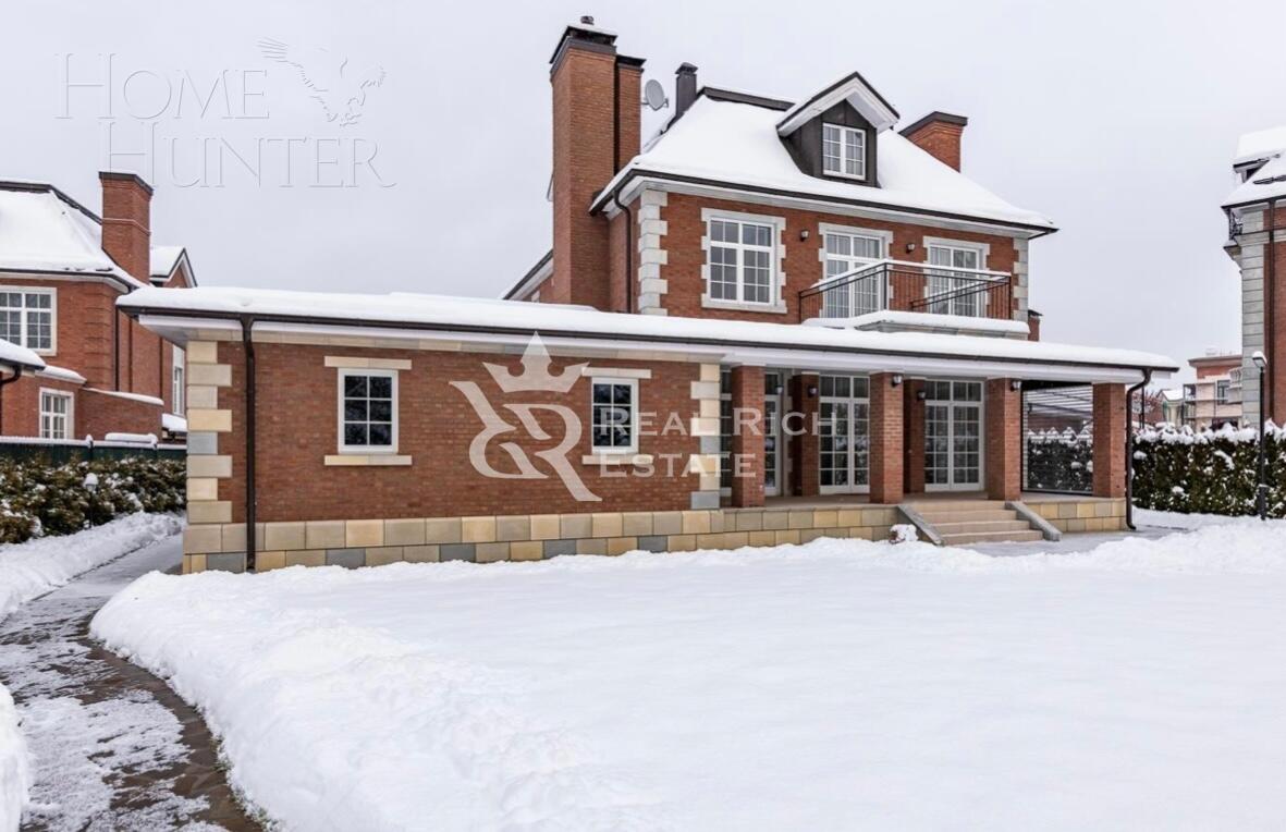 2-этажный коттедж 550 м² с отделкой