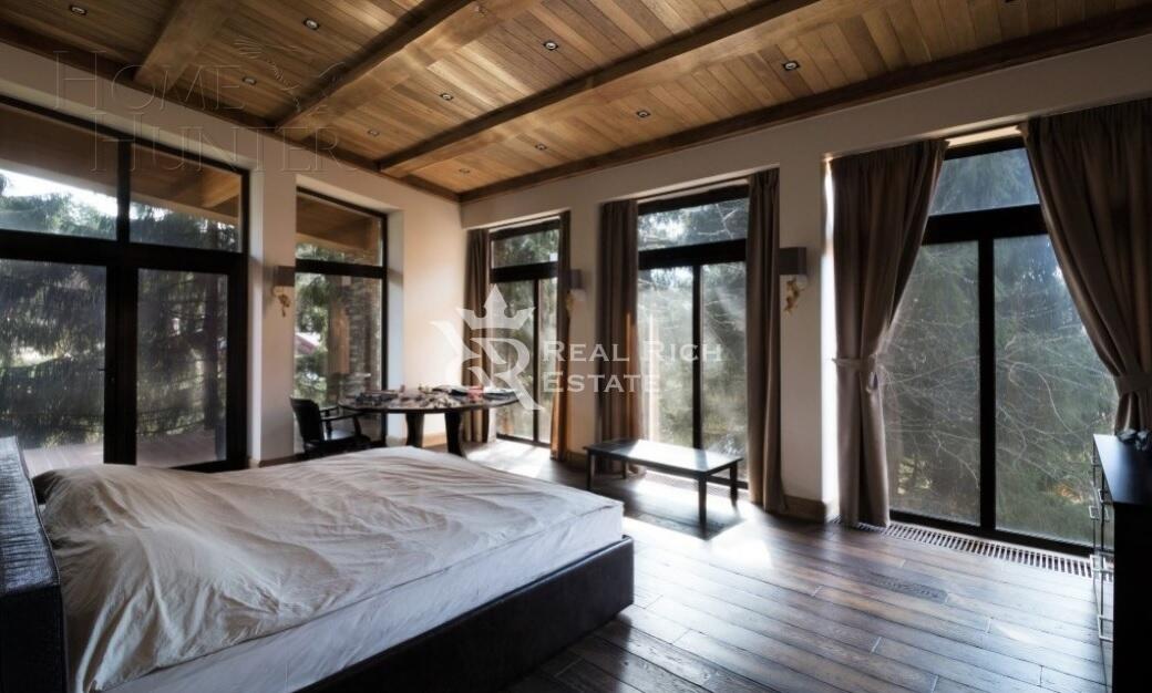 2-этажный коттедж 1 040 м² с отделкой