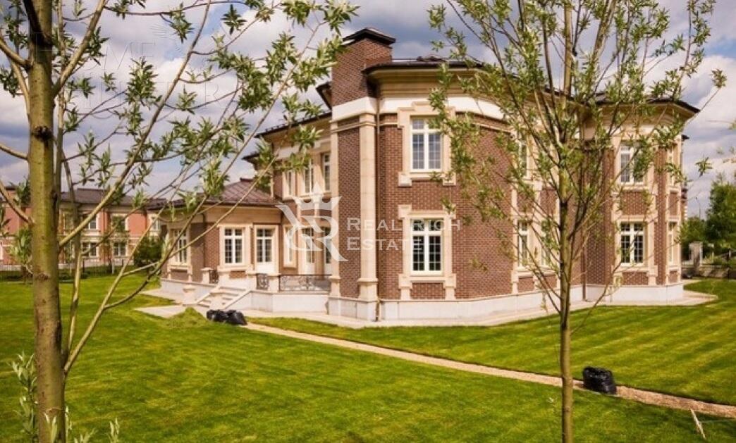 2-этажный коттедж 783 м² без отделки