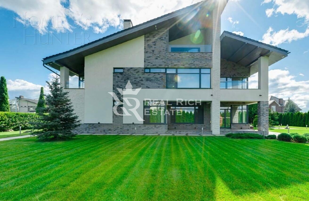 2-этажный коттедж 1 127.4 м² с отделкой